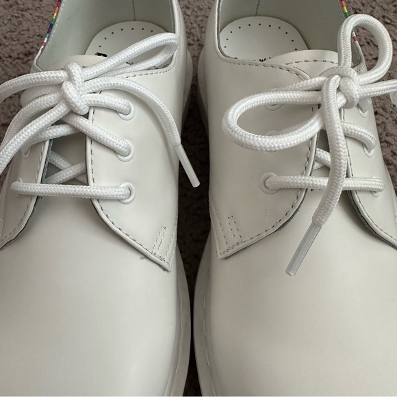 Dr. Martens 1461 For Pride White Leather Oxford Shoes Mens 7 Womens 8 - Picture 14 of 14